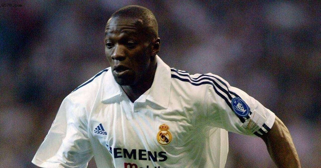 齐达内赞扬本泽马，称其实力无可挑剔的简单介绍