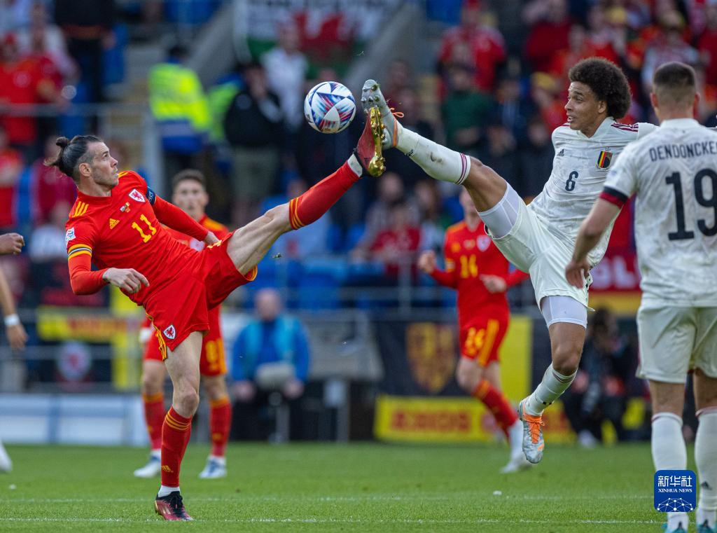 风云变幻！足球赛场上的精彩瞬间