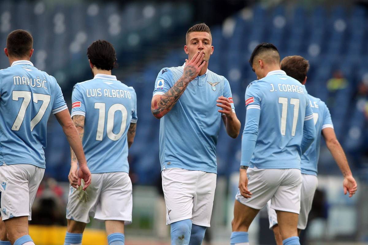 热那亚主帅战术奏效，球队赢得重要胜利的简单介绍