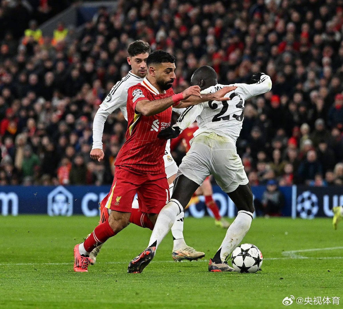 开云体育地址-利物浦客场大胜尤文，晋级八强
