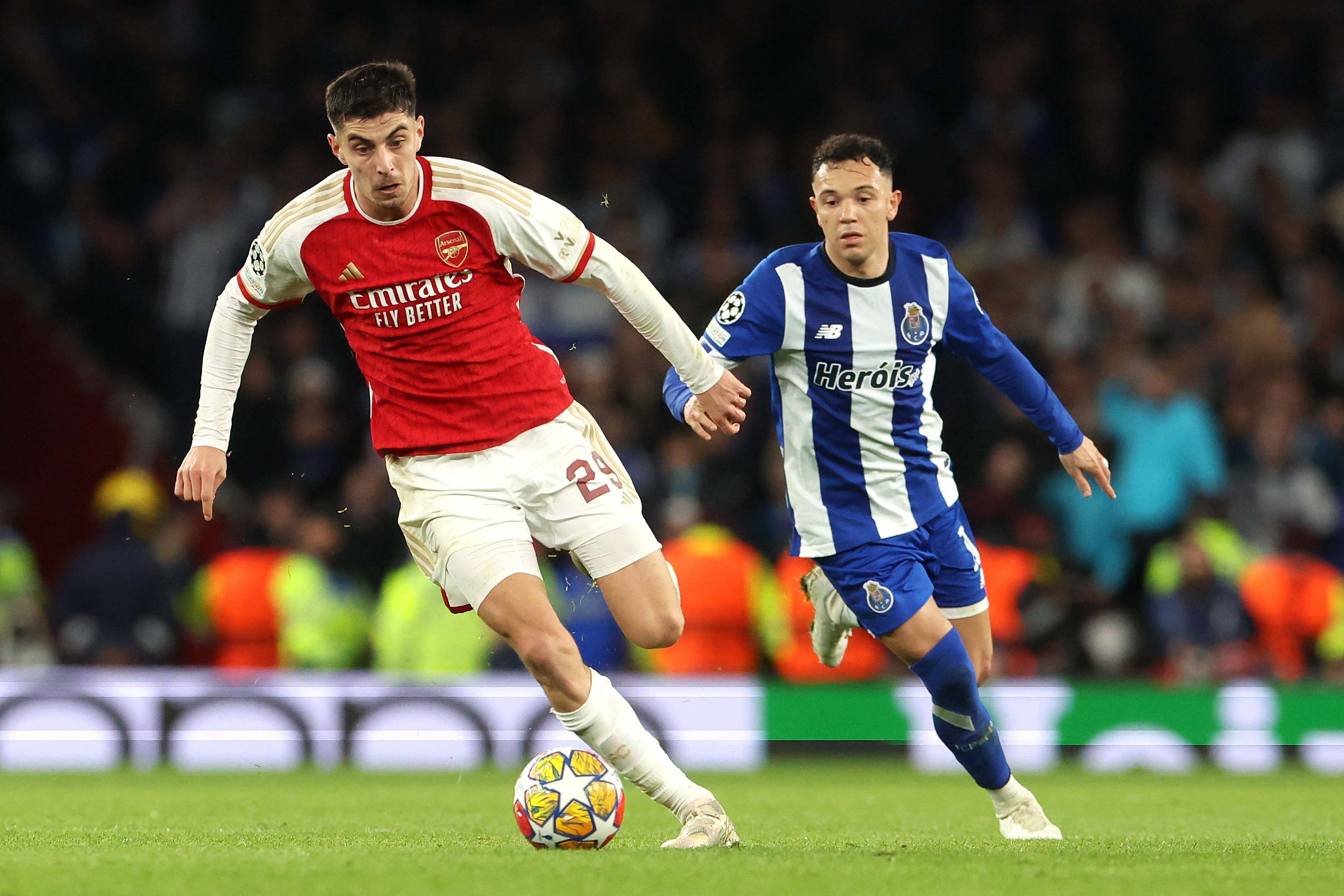 狼队主场负于曼城，遭遇不胜