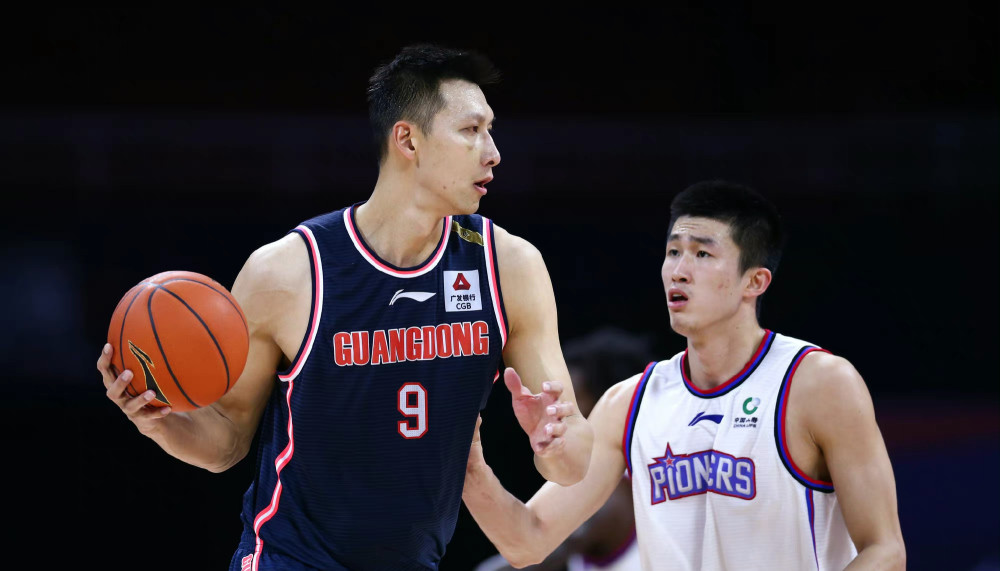 北亚球队绝地反击，晋级八强