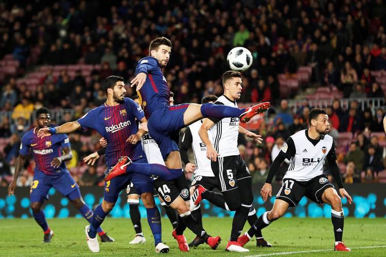 北亚球队绝地反击，晋级八强