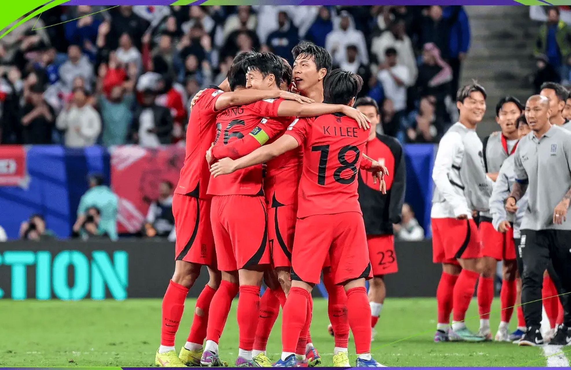 包含韩国超级联赛火爆进行，胜负难测的对决不断上演的词条