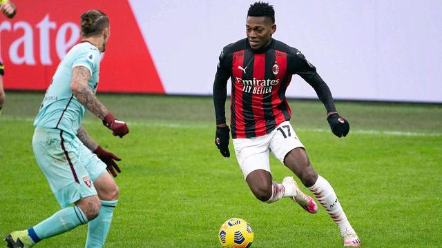 关于里尔球员荷兰飞翼法国加入法甲会不错的信息