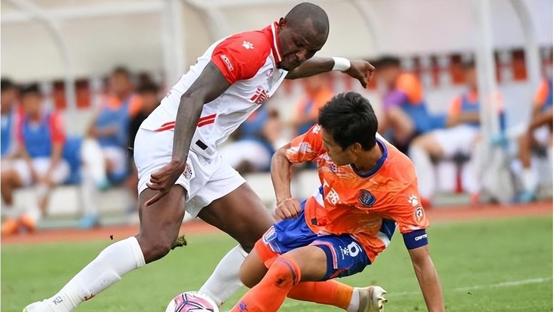 外援球员的表现备受球迷关注